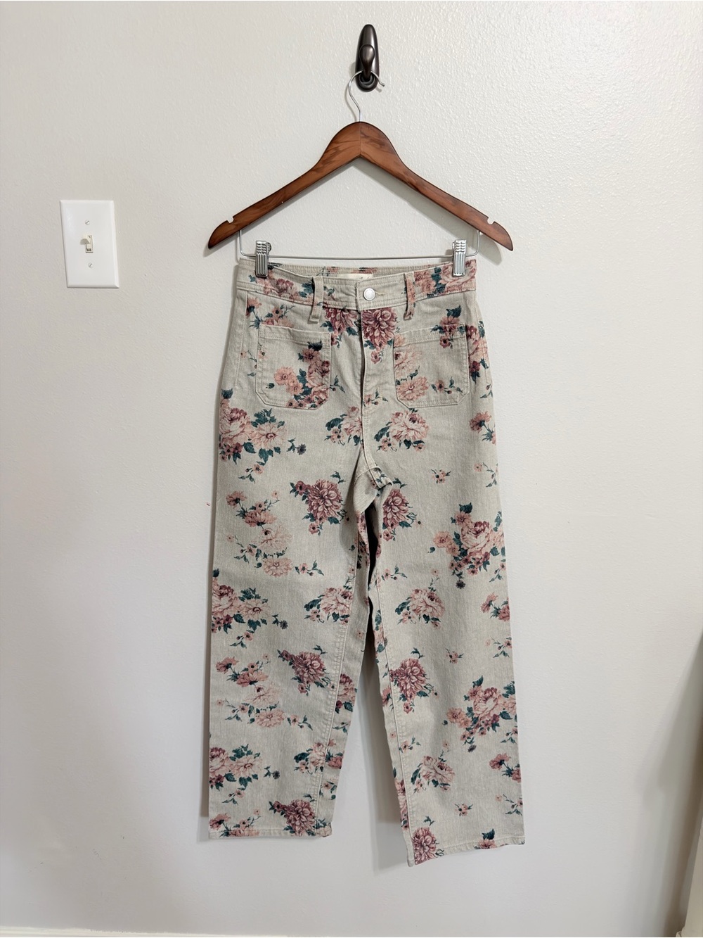 Universal Thread Highest-Rise Floral Sailor Straight Jeans